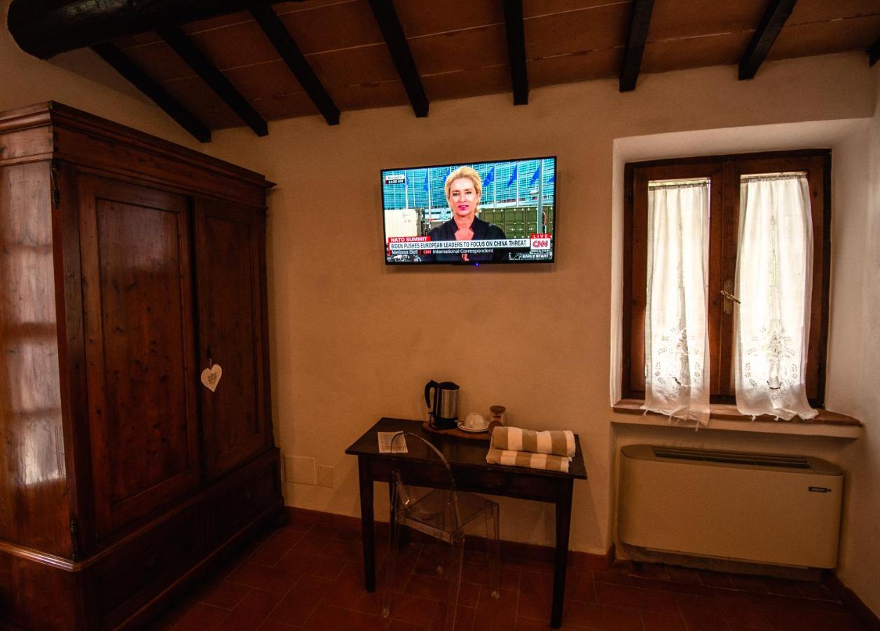 Agriturismo Casanova Di Pescille Σαν Τζιμινιάνο Εξωτερικό φωτογραφία