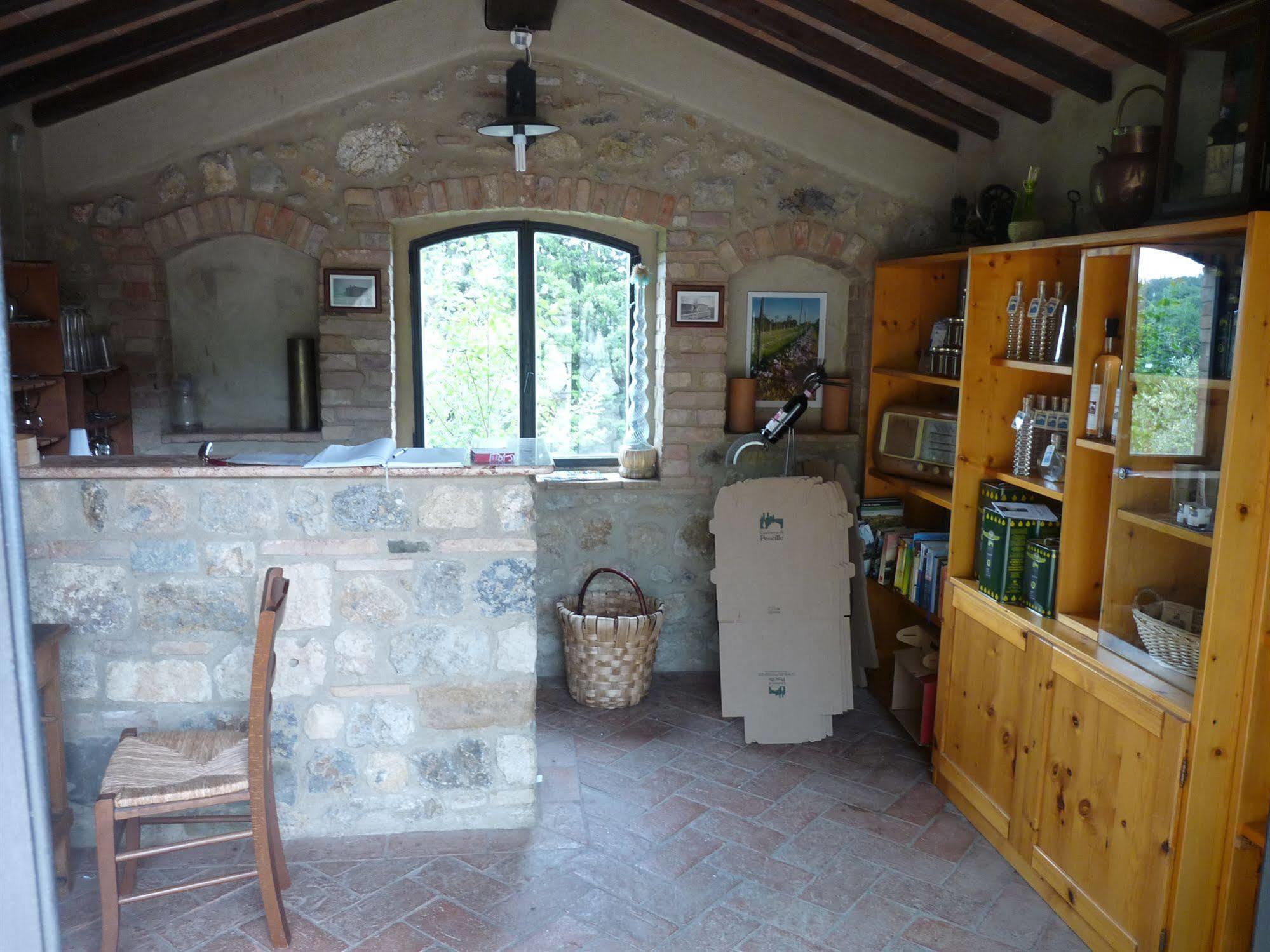 Agriturismo Casanova Di Pescille Σαν Τζιμινιάνο Εξωτερικό φωτογραφία