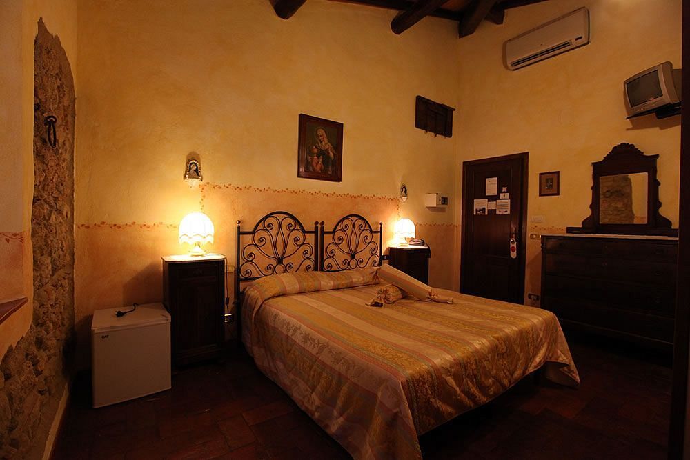 Agriturismo Casanova Di Pescille Σαν Τζιμινιάνο Εξωτερικό φωτογραφία